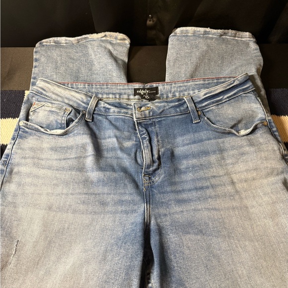 Maurices Edgely 18w Light Blue Denim slim boot cut Jeans - Picture 3 of 4